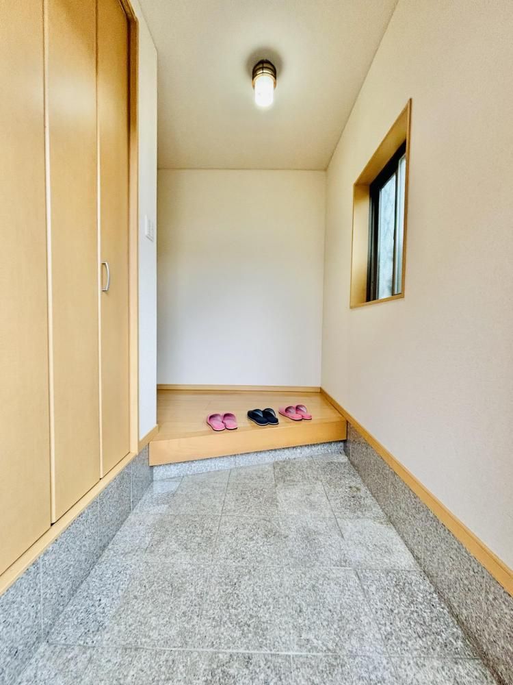 4LDK House for Sale in Iwade City, Wakayama - 107 sqm - Thumbnail 3