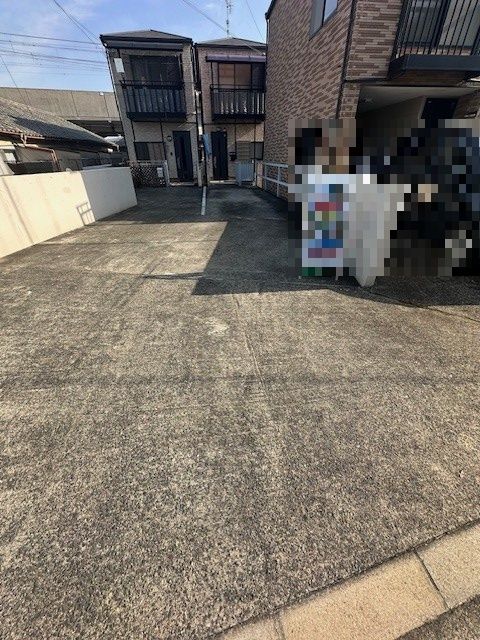 4LDK Steel-Frame House for Sale in Neyagawa, Osaka - Thumbnail 3