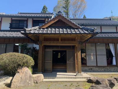 [Property No. 249] Property in Mino (8LDK) The 1st floor has been renovated! An attractive property with a renovated barn space and an outdoor bath – Aso City empty house bank — Image 1, Aso, Kumamoto