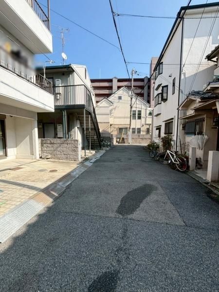 1964 Terrace House for Sale Near Kawahanaen Station, Higashiosaka - Thumbnail 2