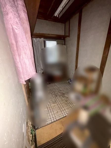 1964 Terrace House for Sale Near Kawahanaen Station, Higashiosaka - Thumbnail 4