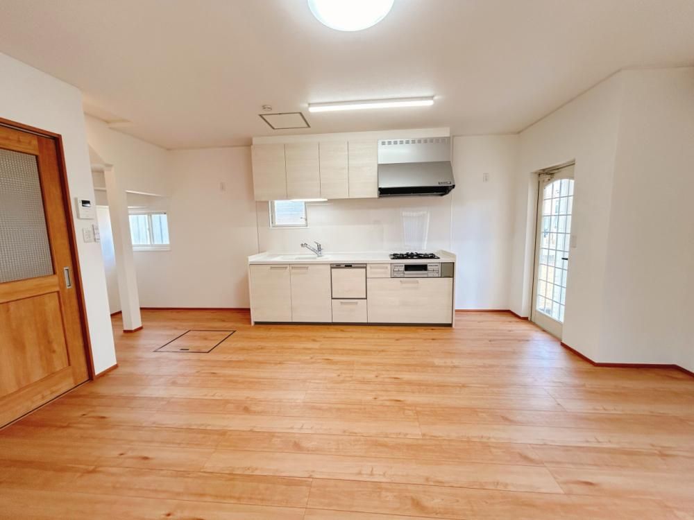 Renovated 3LDK House in Hyuga, Miyazaki - 107sqm - Thumbnail 4