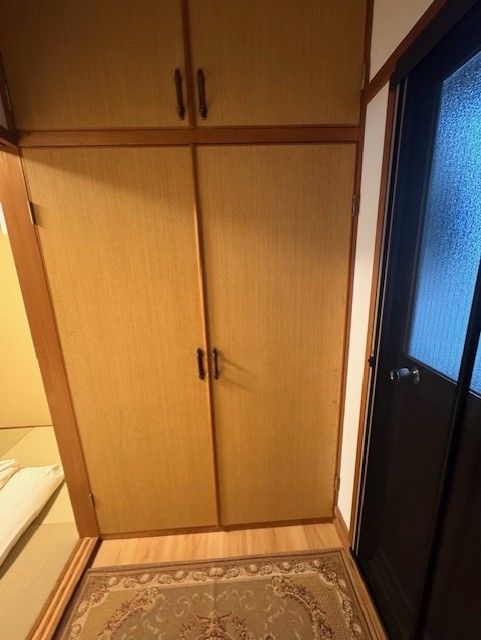 Renovated 3SDK Townhouse for Sale Near Nishi-Tengachaya Station, Osaka - Thumbnail 4