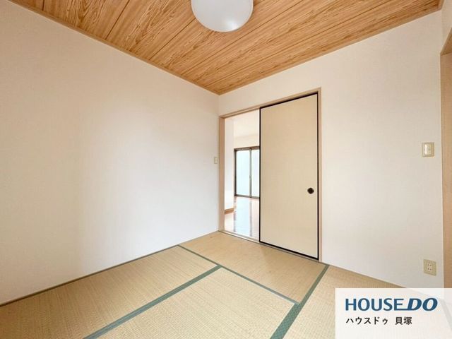 4LDK Detached House for Sale in Kaizuka, Osaka - Thumbnail 4