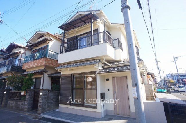 Renovated 3K Corner Lot House Near Kintetsu Yao Station, Osaka - Thumbnail 2