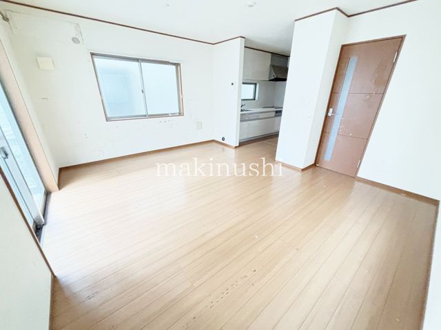 3LDK All-Electric House for Sale in Taishi, Osaka - Thumbnail 3