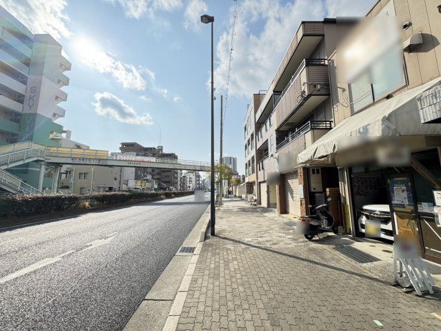 1LDK Steel-Frame House for Sale near Rokkomichi Station, Kobe - Thumbnail 3