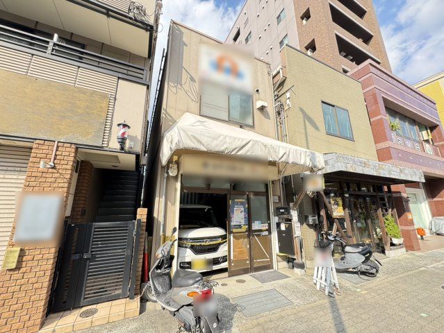 1LDK Steel-Frame House for Sale near Rokkomichi Station, Kobe - Thumbnail 2