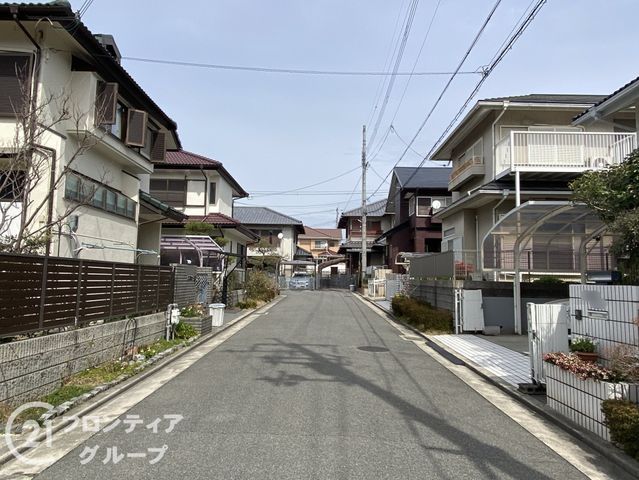 Modern 3LDK Detached House for Sale in Sakai, Osaka - Thumbnail 2