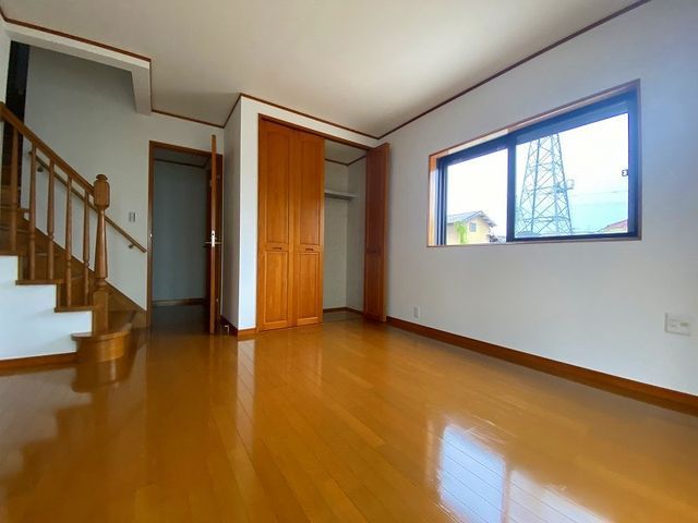 6LDK Detached House for Sale in Harima Town, Hyogo - Thumbnail 3