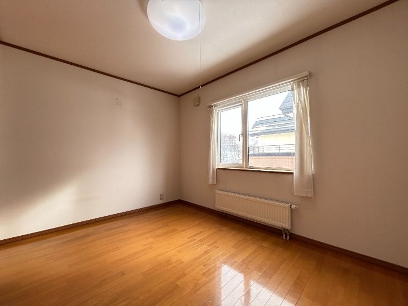 4LDK House for Sale in Hakodate, Hokkaido with 3+ Parking - Thumbnail 4