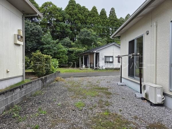 2SLDK Detached House for Sale in Kunitomi, Miyazaki - 89.43m² - Thumbnail 2