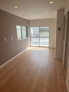 Renovated 2LDK House in Kadoma City, Osaka - Thumbnail 4