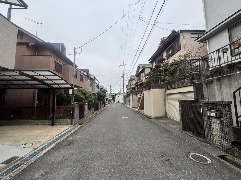 3LDK House for Sale in Hirakata, Osaka - 91.82 sqm - Thumbnail 3