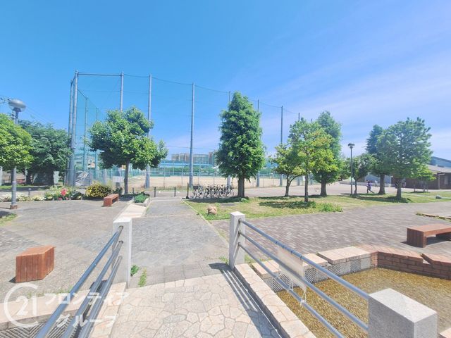 4LDK Detached House for Sale in Kadoma City, Osaka - Thumbnail 3