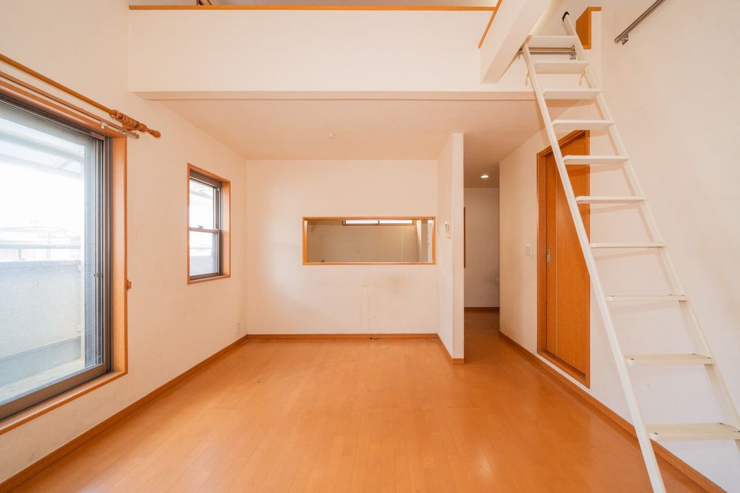 3LDK Detached House for Sale in Higashiosaka, Osaka - Thumbnail 3