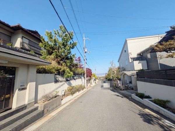 5SLDK House for Sale in Oji Town, Nara - 155.71 sqm - Thumbnail 2