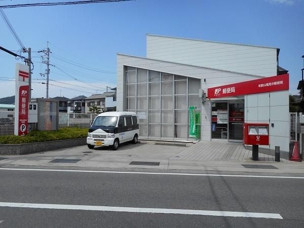 7LDK House for Sale in Wakayama City, Wakayama Prefecture - Thumbnail 2