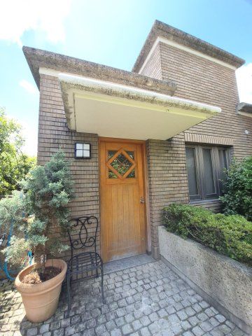 4LDK Designer House for Sale in Katsurazaka, Nishikyo-ku, Kyoto - Thumbnail 3