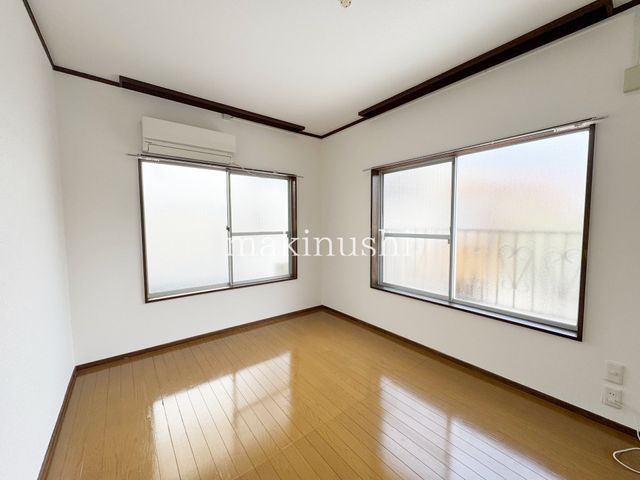4DK Family Home for Sale in Osaka Sayama Near Takidani Station - Thumbnail 2