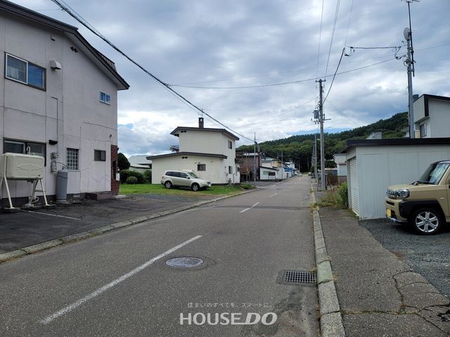 2LDK House for Sale in Kitami City, Hokkaido - 70.63 sqm - Thumbnail 2