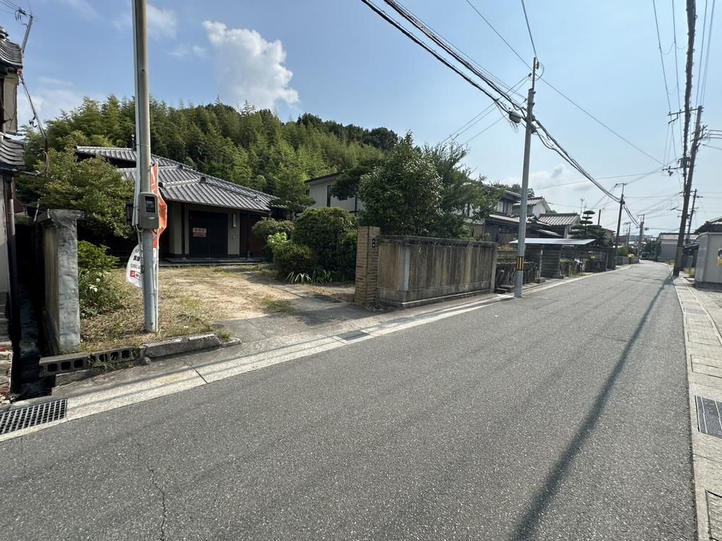 6LDK House for Sale in Takasago, Hyogo - 14,000,000 JPY - Thumbnail 2