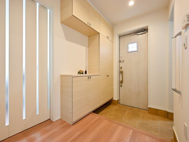 Modern 3LDK House in Neyagawa, Osaka | Built 2020 | Solar Power - Thumbnail 4