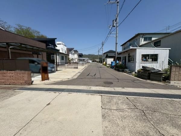 4LDK House for Sale in Wakayama City, Wakayama - Thumbnail 3
