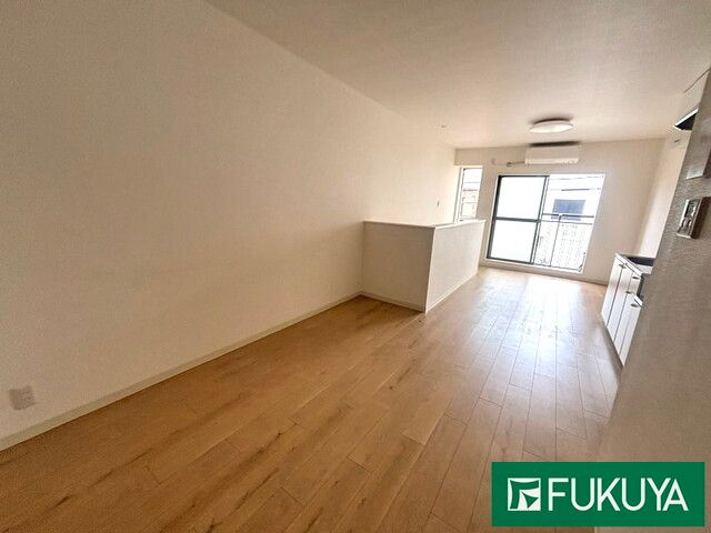 Renovated 2LDK Townhouse Near Station in Miyakojima-ku, Osaka - Thumbnail 3