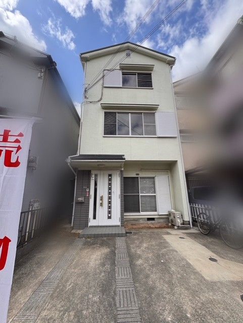 4LDK Detached House for Sale in Habikino, Osaka | 1995 Build - Thumbnail 2