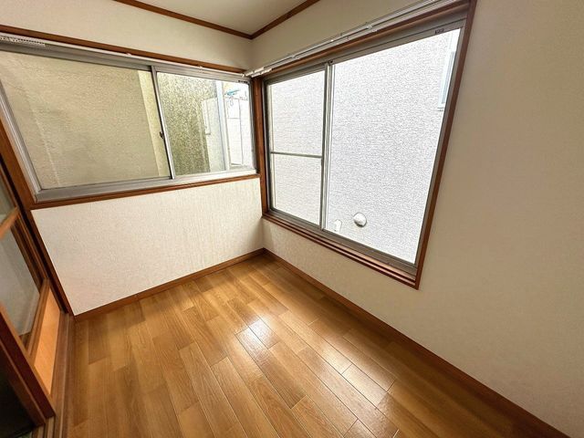 4K Townhouse for Sale in Moriguchi, Osaka – 41.43 sqm - Thumbnail 3