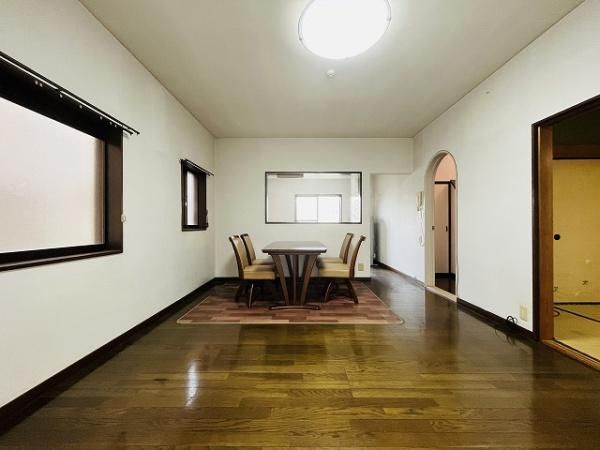 4LDK Detached House for Sale in Shimoichi, Nara - Thumbnail 4