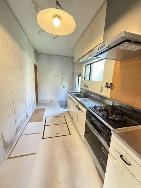 Renovated 4LDK House Near Suzurandai Station, Kobe - Thumbnail 3