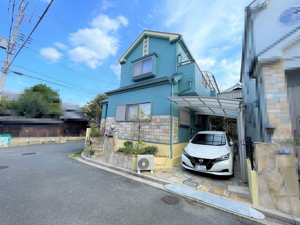4LDK Detached House for Sale in Katano City, Osaka - Thumbnail 2