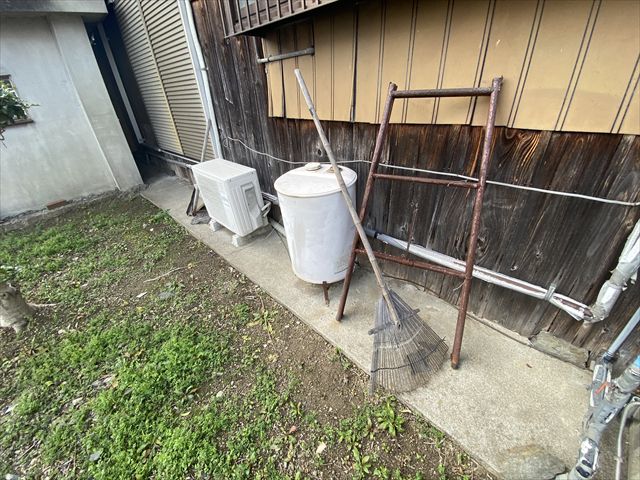 Single-Story 5DK House for Sale in Kinokawa City, Wakayama - Thumbnail 3