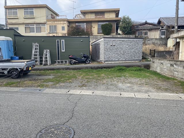 Single-Story 5DK House for Sale in Kinokawa City, Wakayama - Thumbnail 2