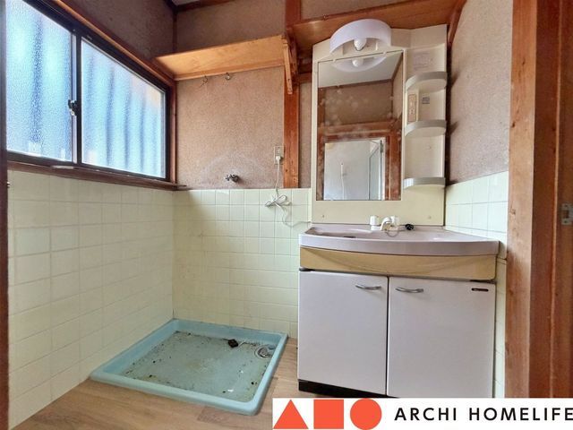 4LDK Detached House for Sale in Himeji, Hyogo - 3980000 JPY - Thumbnail 4