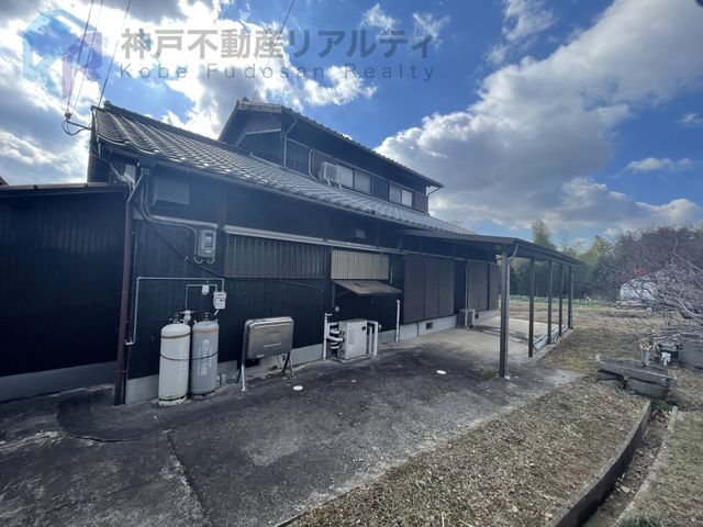 7DK Detached House on 272 Tsubo Land in Kobe Nishi Ward - Thumbnail 2