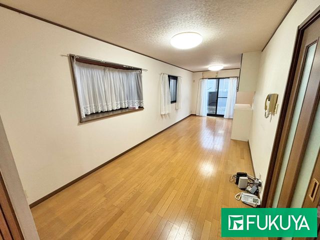 4LDK Detached House Near Tsukaguchi Station, Amagasaki - Thumbnail 4