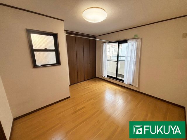 4LDK Detached House Near Tsukaguchi Station, Amagasaki - Thumbnail 3