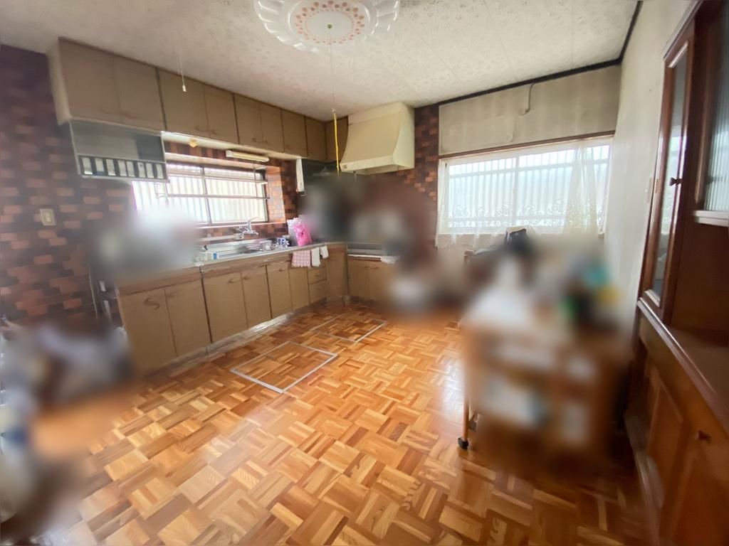 4LDK Detached House for Sale in Hofu, Yamaguchi - 144.88 sqm - Thumbnail 2