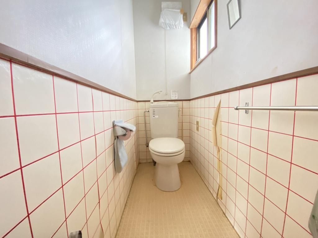 4LDK Detached House for Sale in Hofu, Yamaguchi - 144.88 sqm - Thumbnail 3