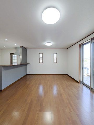 3LDK Detached House for Sale near Suzurandai Station, Kobe - Thumbnail 4