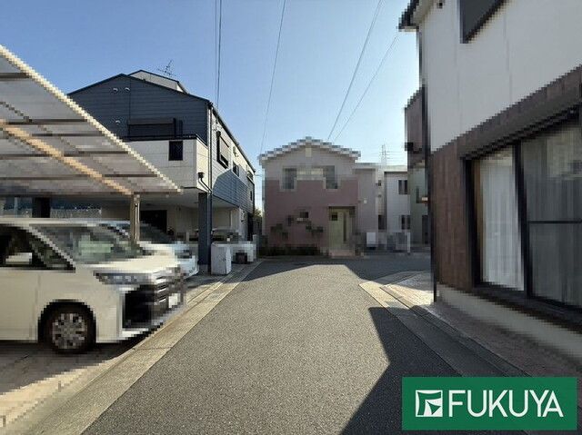 4LDK Detached House for Sale in Matsubara, Osaka - Thumbnail 3