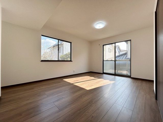 4SLDK House for Sale in Nara City, 120.68 sqm - Thumbnail 2