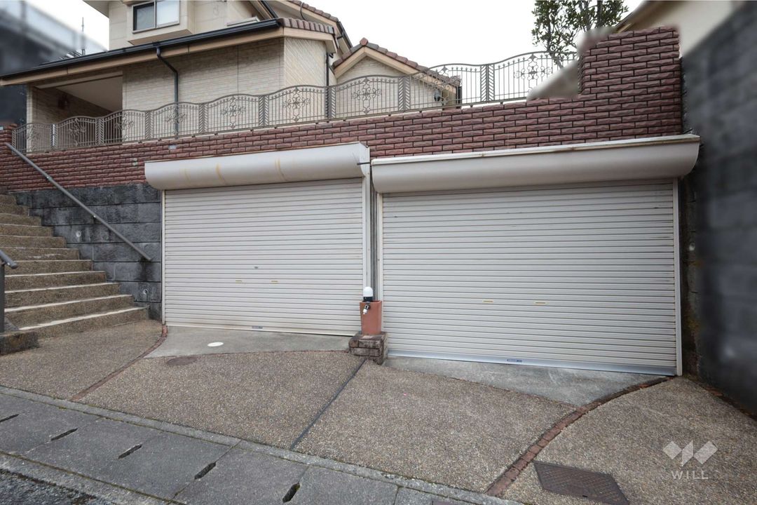 5LDK Solar-Powered House for Sale in Nishinomiya, Hyogo - Thumbnail 3