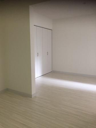 Investment House for Sale Near Eganoshi Station, Habikino - Thumbnail 2
