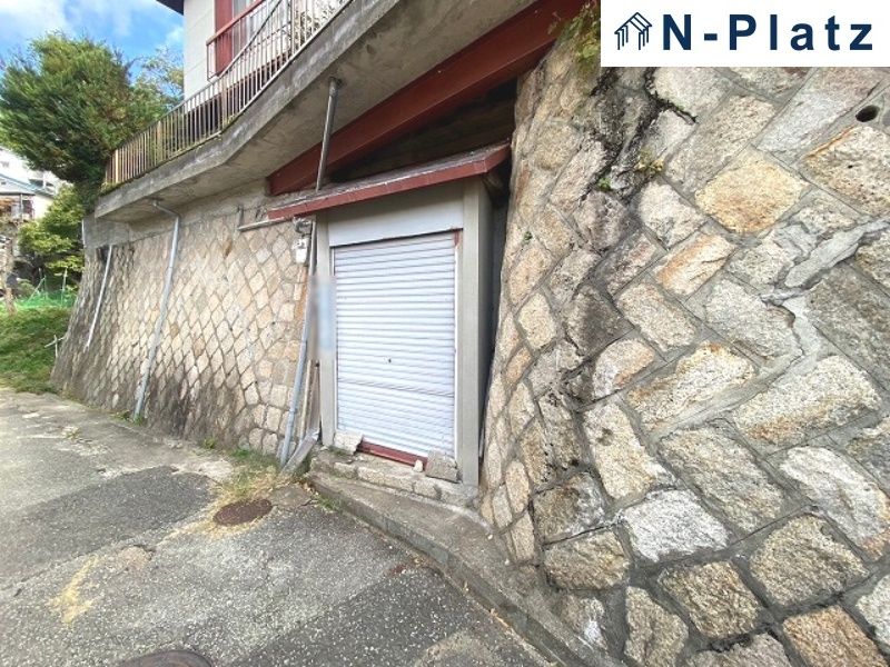 6SLDK House for Sale in Kobe Nagata Ward with 598 sqm Land - Image 1