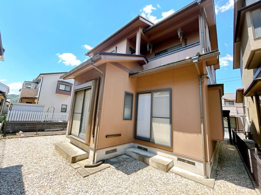 Renovated 4LDK House in Fukui City | Near Schools & Shops - Thumbnail 2
