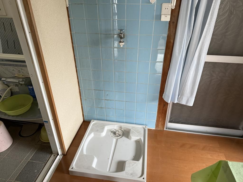 Corner Lot 3DK House for Sale near Shintetsu Ishikiri Station, Higashiōsaka - Thumbnail 4